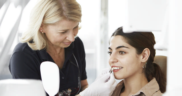 tandplejebehandling lyngby